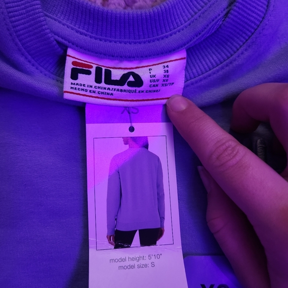 soft purple crewneck - Picture 2 of 3